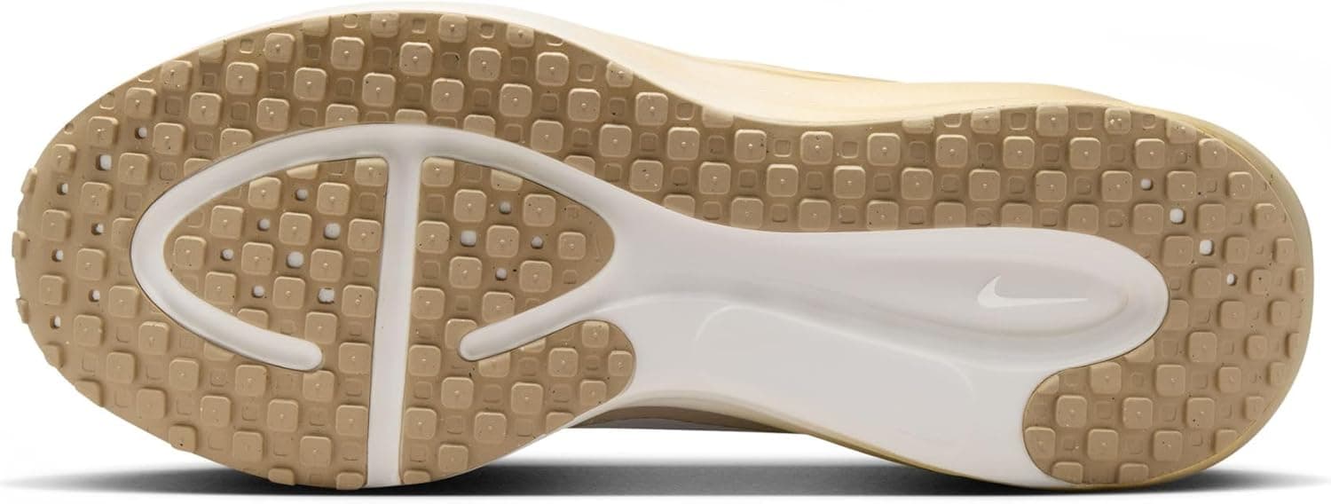 Nike Revolution 8: Affordable Performance Running Shoes - image 2